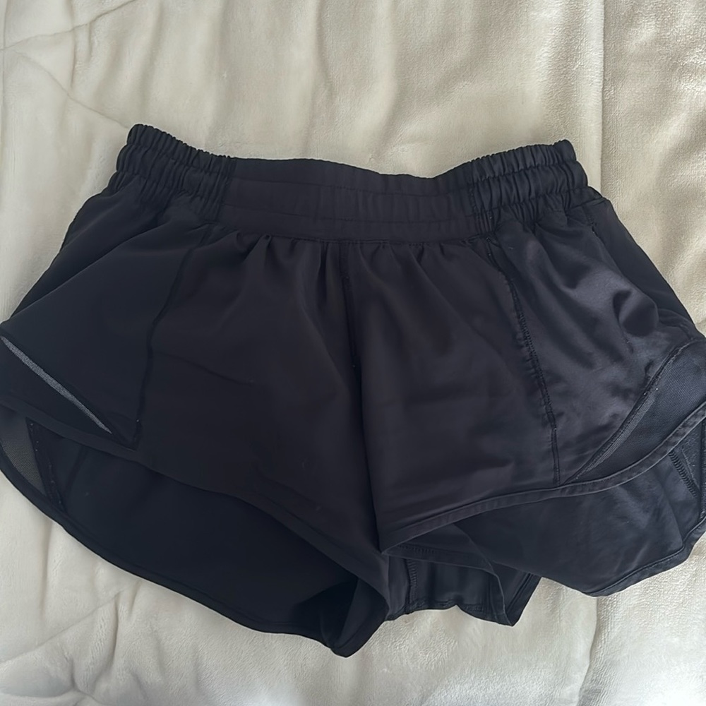 lululemon hotty hot shorts